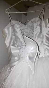 wedding dress