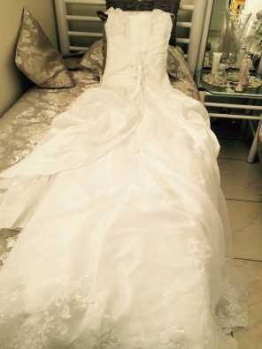 Wedding dress