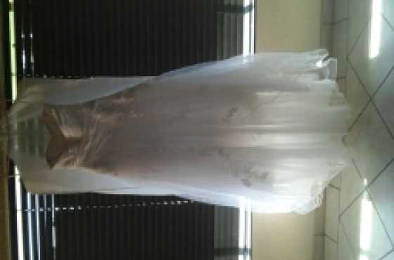 wedding dress