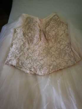 Wedding dress