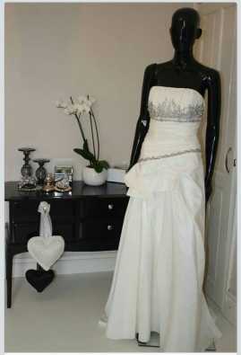 Wedding Dress custom Moda