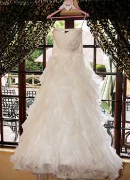 Wedding dress for sale