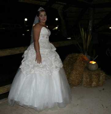 wedding dress for sale