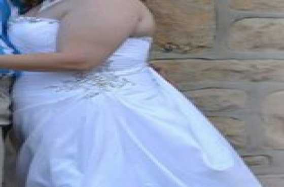 Wedding dress for sale size 22 - 24