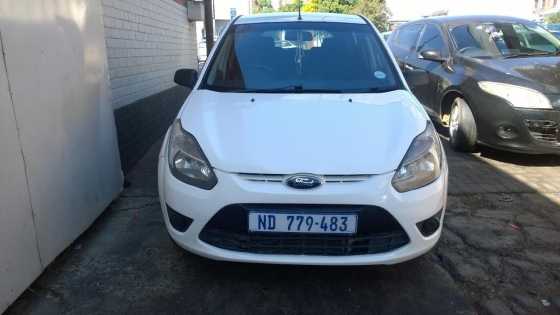 WEEKEND SPECIAL Ford Figo 2012 1.4 in good condition for R 69999.00