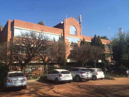 WELL PRICED OFFICES TO LET IN CLUBVIEW, CENTURION