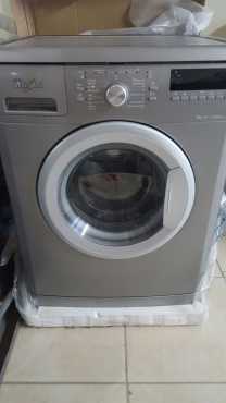 Whirlpool 7kg front loader Machine