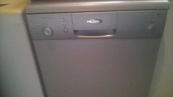 Whirlpool Dishwasher