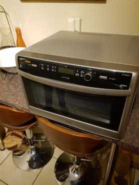 Whirlpool Jet Chef Convection Micriwave