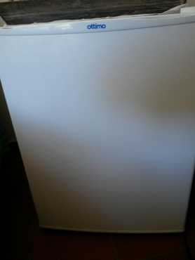 White Mini Bar Fridge for Sale