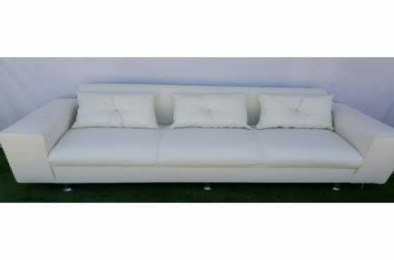 WHITE NEPAL 3 SEATER COUCH