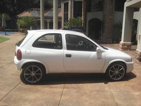 White Opel corsa lite sport, 170000km, aircon, power steering, new wheels  R38000