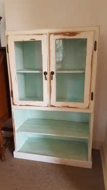 White Washed Mini Dresser or Bookshelf