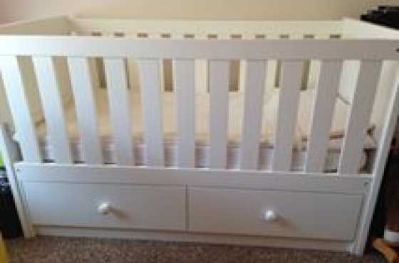 White Wooden Cot