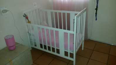 White Wooden Cot for sale