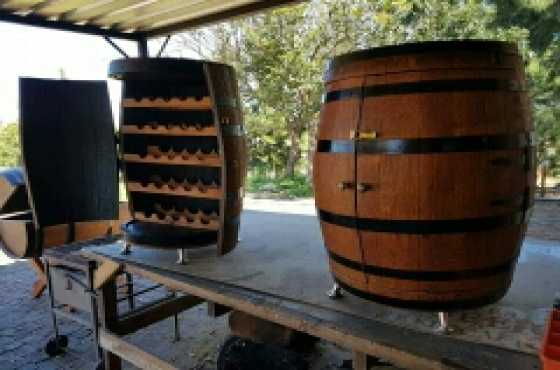 Wine barrel wine holder