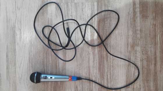 Wired Microphone