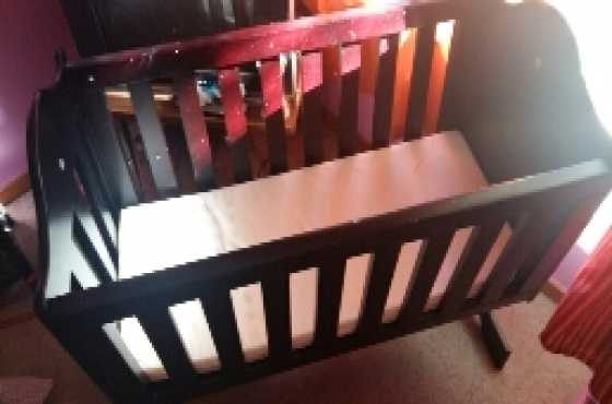 wooden rocker cot