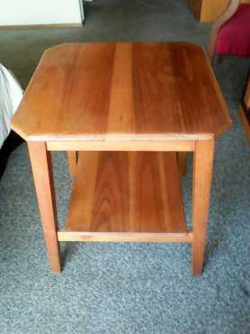 Wooden table (two levelled)