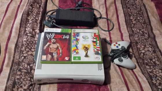 XBOX 360 1xremote and 2x games for sale