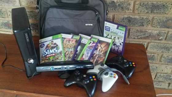 Xbox 360 4gig with 6 games, Kinect sensor, bag and 3 remotes