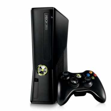 Xbox 360 console with extras