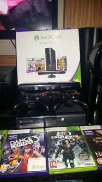 Xbox 360 Kinetic, 500gb, 2 wireless remotes