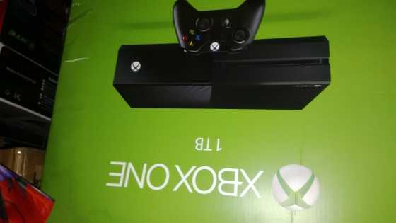 xbox one 1tb with 3games and exstras