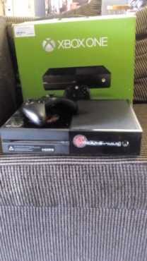 xbox one for sale  500gig