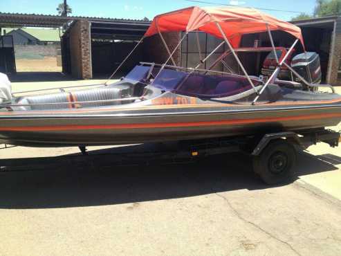 Xtaski boat with trailer for Sale.