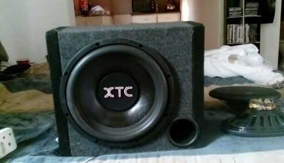 XTC Amp, Speakers and Sub woofer in box Excellent condition