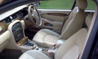 XType Jaguar SE Automatic model 2003