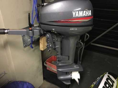 Yamaha 15 hp outboard engine
