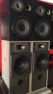 Yamaha amp and speakers