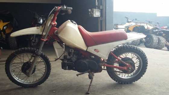 Yamaha PW80