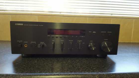 Yamaha R-S700 amplifier in box