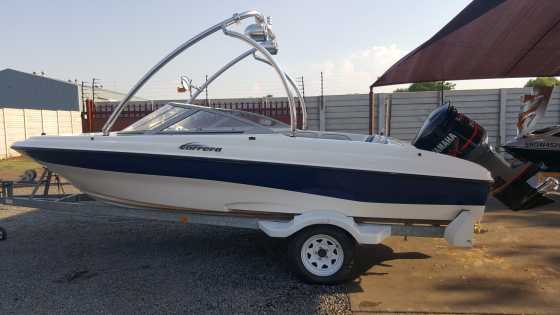 Yamaha VMax Outboard Motor On Viking Carrera 19Ft Bow rider