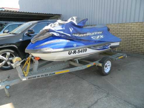 Yamaha Wave Runner FX Jet Ski