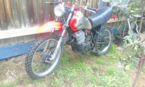 yamaha xt 550 cc off road