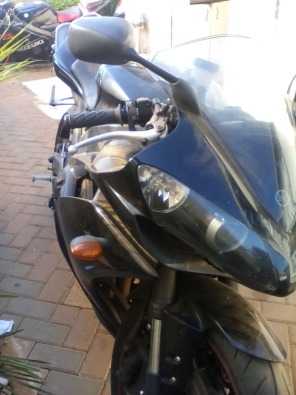 yzf R1 FOR SALE