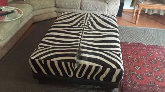 Zebra Ottoman