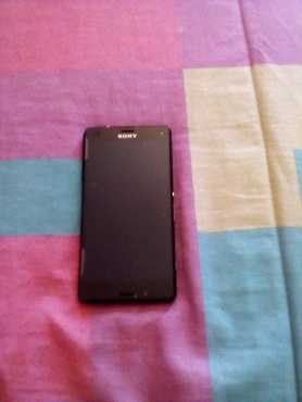 Zony Experia Z3 Compact