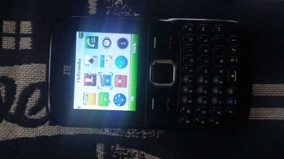 ZTE R259 with accessories (Color Screen)