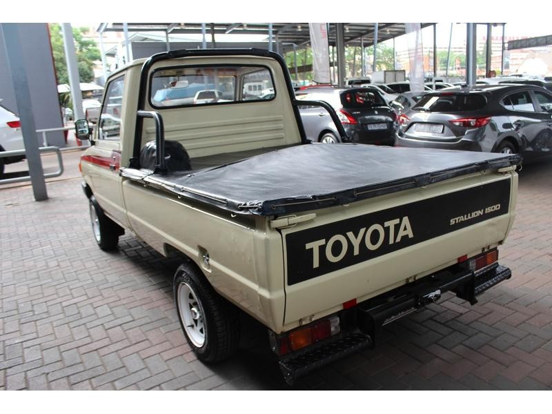 1988 Toyota Stallion 