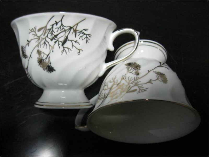 Golden Porcelain Coffee Set with Tray