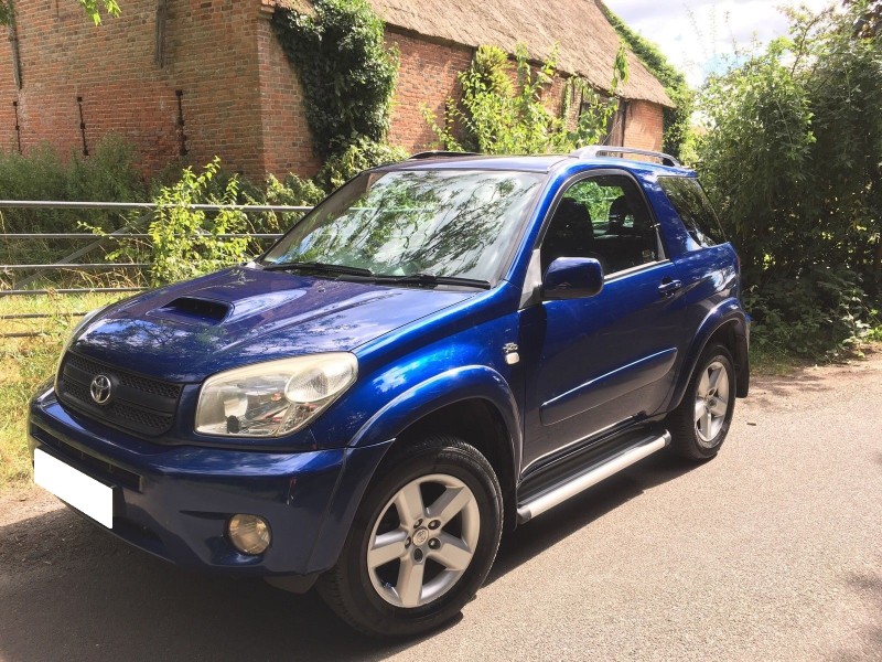 2006 TOYOTA RAV4 XT-R D-4D BLUE